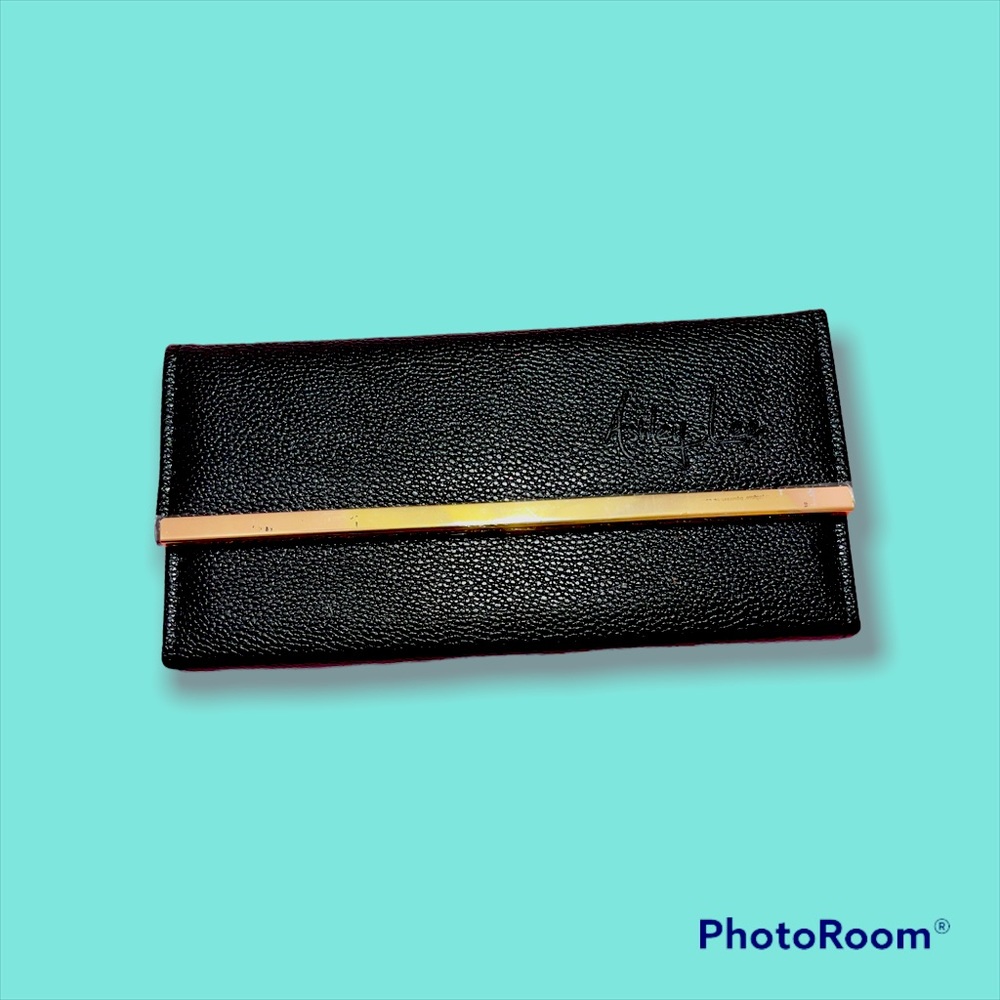 Ashley Lee Purse Eyeshadow Palette